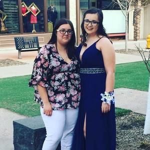 Meet your Posher, Olivia